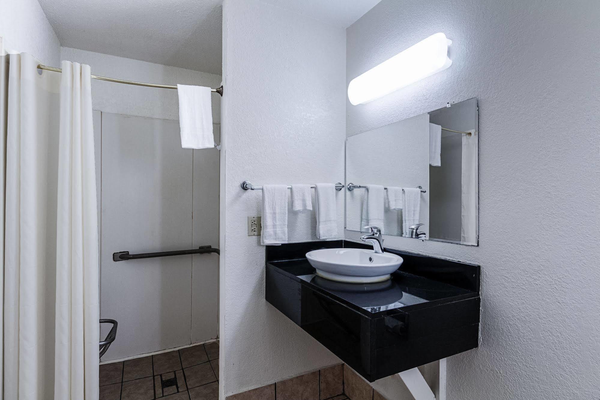 Motel 6-Oshkosh, Wi Luaran gambar